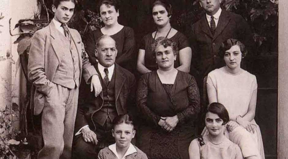 María-Luisa-Kahlo-Cardeña