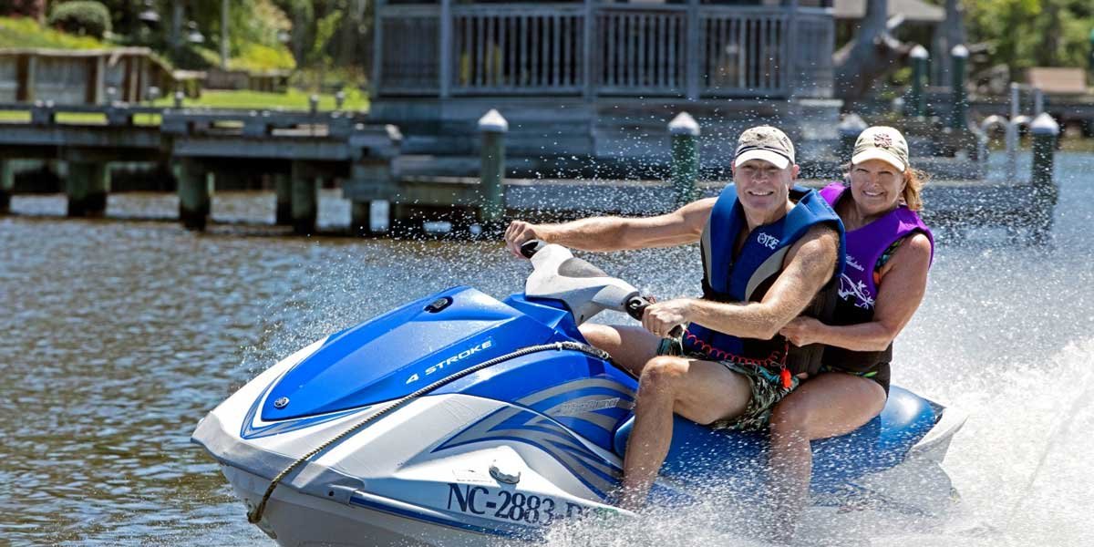 How-to-Create-a-Waterfront-Lifestyle-That-Balances-Adventure,-Elegance,-and-Long-Term-Care