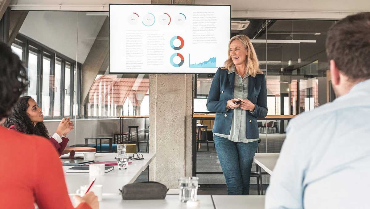 Why Startups Are Replacing Pitch Decks with Videos